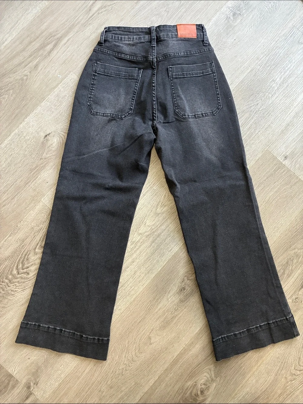 NWOT Luvamia High Rise Black Wide Leg Jeans with Front Patch Pockets